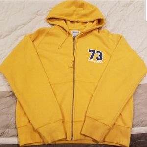 Roots zip up sweater